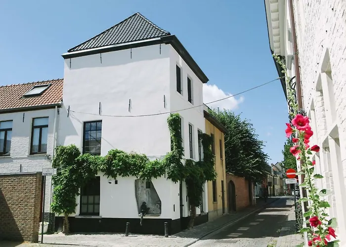 Friday Gent, Exclusive Charming Guesthouse